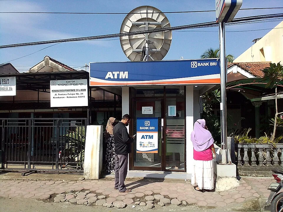 Bank & ATM